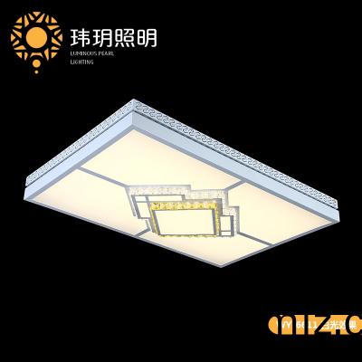 現代傢居鐵藝(yi)燈(deng)