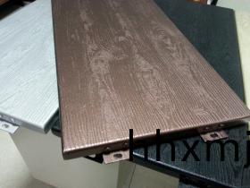 4D木紋(wen)鋁單闆(ban)